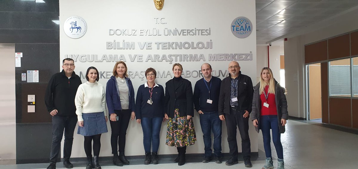 DEU_BioIzmir's tweet photo. Bioİzmir Merkezi Kalibrasyon Lab. tarafından TEAM  Bilim ve Teknoloji Uyg. ve Araştırma Merkezi laboratuvar ekipmanlarının kalibrasyonları yapıldı .
Ortak faaliyetlerin artırılması konusunda fikir birliğine varıldı.Ev sahipliği için Prof.Dr. Görkem Akıncı' ya teşekkür ederiz. https://t.co/yFS0U6Hz11