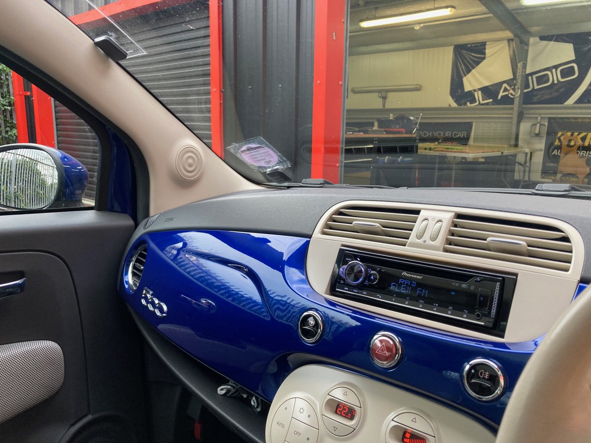 Fiat 500 2009 model upgraded with Pioneer DEH-S720DAB stereo using Connects2 fitting accessories. 

<a href="/FIAT_UK/">FIAT UK</a> <a href="/Connects2/">Connects2</a> <a href="/PioneerUK/">Pioneer Car</a>