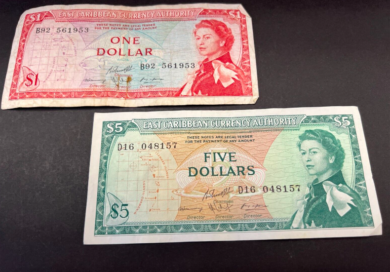 CavalierCoins's tweet image. Check out what we have live on our Auction now, ending Sunday 15th January.
East Caribbean 1965 $5 note &amp;amp; $1 stunning banknotes #collectablebanknotes #papermoney #numismatics #eastcaribbeandollars #banknotes #carribbeancurrency #rarebanknotes
ebay.co.uk/itm/3047601996…