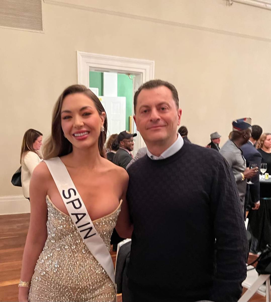 fmouawad's tweet photo. #71stMissUniverse #MissUniverse #NewOrleans #MissUniversePeru  #MissUniverseCuracao #MissUniverseColombia #missuniversechili #missuniverselebanon #MissUniverseIndia #MissUniverseIndonesiam #missusa #MissUniverseParaguay #MissUniverseSpain #MissUniversePeru #MissUniverseMexico https://t.co/tUKd9Do5s9