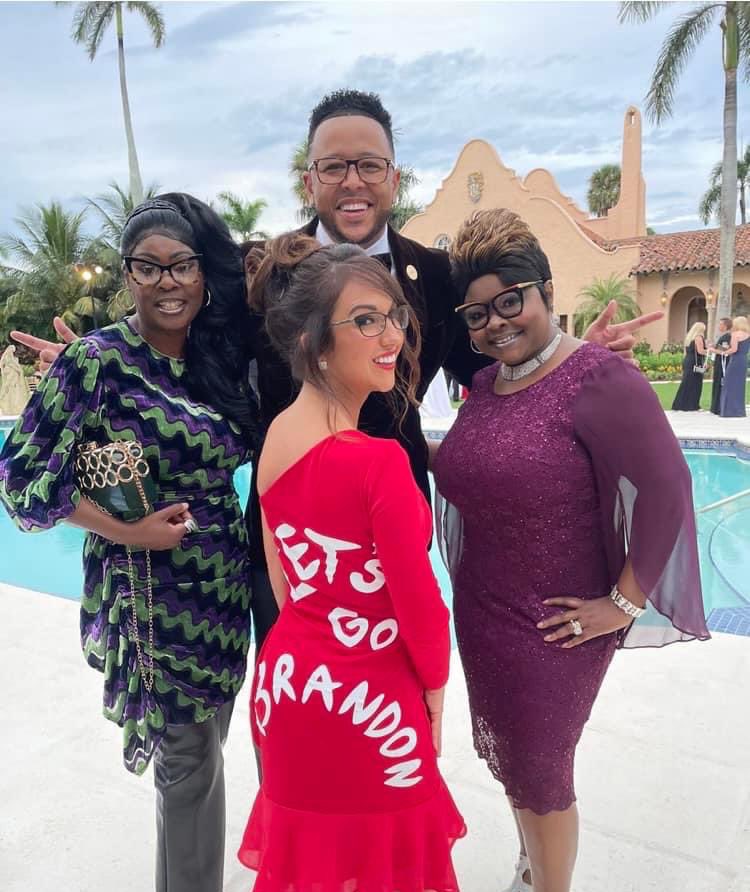 laurenboebert's tweet photo. Sending my love to the family and friends of Diamond from @DiamondAndSilk.

She was a wonderful person and will be deeply missed by so many people. ❤️ https://t.co/6OYqoVAf7F