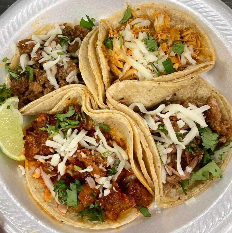 Tort_Garcia's tweet photo. Don’t let the cold stop you from getting your Tuesday tacos! TACO TUESDAY! Dollar tacos all day! #dollartacos #TacoTuesday #collegehillohio #masonohio #springdaleohio #freshcorntortillas https://t.co/zbJgA0rsNZ