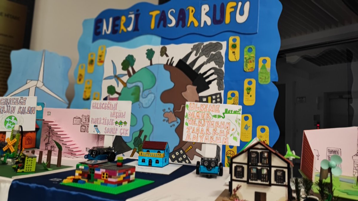 Hayat enerjiyse, gelecek tasarruftur. #bilnetokulları #enerjinikorudünyayıkoru