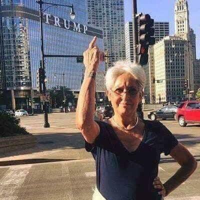 Happy birthday Joan Baez! 
Be always on the right side of history!  