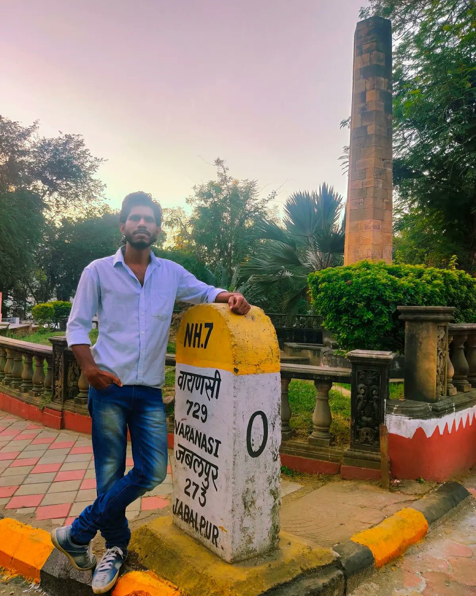 SaurabhD101's tweet photo. 🌍World is wide to Explore, I Better get started 🙂 #saurabhdhamgaye 

#Travel #Nagpur #Zeromilestone
#Maharashtratourism #India
#IndiaTravel https://t.co/Hh9yUb5Dt5