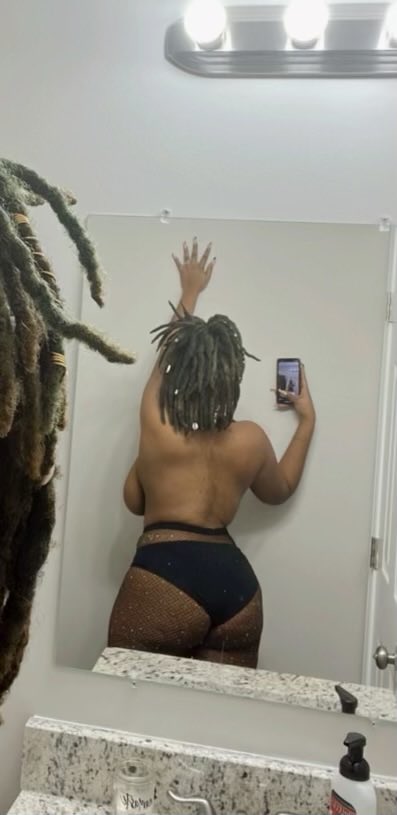 j_sp3ktrum's tweet photo. 👅👅👅👅 Titty Tuesday https://t.co/X0dkF9ysht