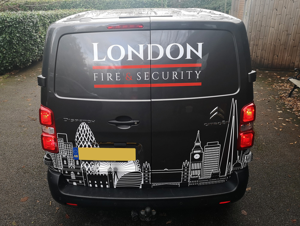 G_Print's tweet image. Vehicle Graphics Citroen Dispatch for London Fire &amp;amp; Security in Reigate.
For more info on London Fire &amp;amp; Security &amp;gt;&amp;gt; londonfiresecurity.co.uk  For more info on Vehicle Graphics &amp;gt;&amp;gt; g-print.co.uk/portfolio/vehi… #vehiclegraphics #vansigns #vansignage