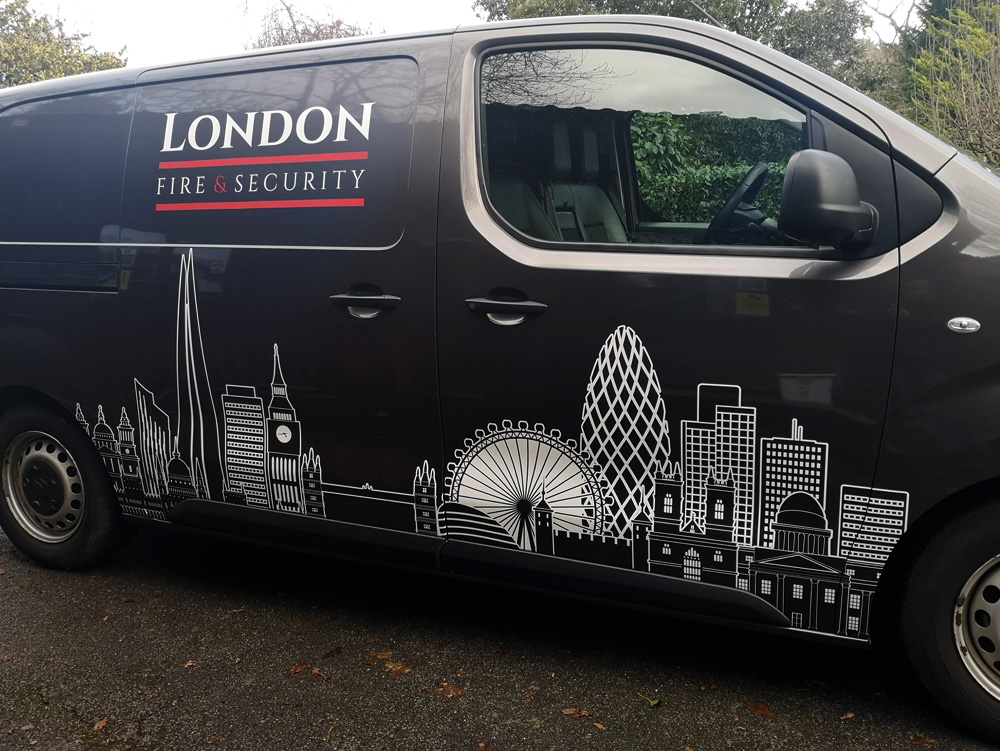 G_Print's tweet image. Vehicle Graphics Citroen Dispatch for London Fire &amp;amp; Security in Reigate.
For more info on London Fire &amp;amp; Security &amp;gt;&amp;gt; londonfiresecurity.co.uk  For more info on Vehicle Graphics &amp;gt;&amp;gt; g-print.co.uk/portfolio/vehi… #vehiclegraphics #vansigns #vansignage