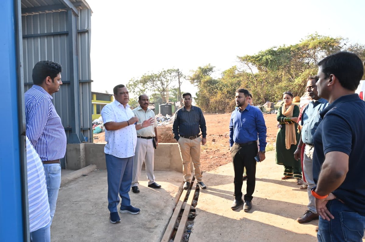 MauvinGodinho's tweet image. Conducted a review of the ongoing work at the #WasteManagement Site, including the setting up of the #BioDigester Plant along with Dy. Director of #Panchayat Prasiddh Naik, VP #Chicalim Sarpanch @KamlaYa80998224 and Dy. Sarpanch  Korgaonkar. (1/3)