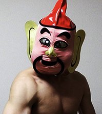 トレンドにえべっさん。 マスク持ってます。 