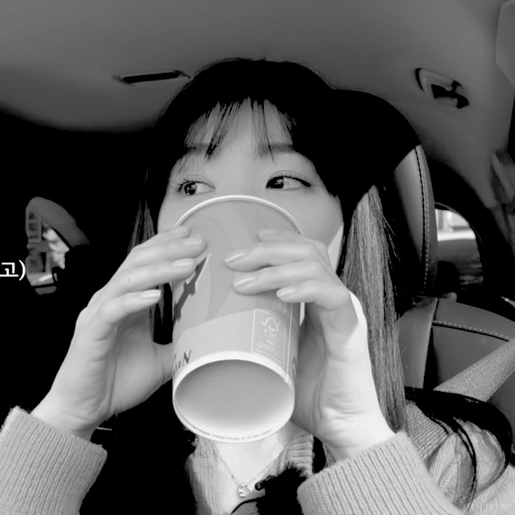 LuhSelia's tweet photo. ️️ ️️

️️ ️️

️️

Tadi sore sempat mampir ke 𝘔𝘤𝘋𝘰𝘯𝘢𝘭𝘥𝘴, entah karena udah lama nggak beli atau gimana, garam di kentangnya kok bikin perih ya? 

️️ ️️

️️ ️️

️️ㅤ https://t.co/W6k5MJkdRF