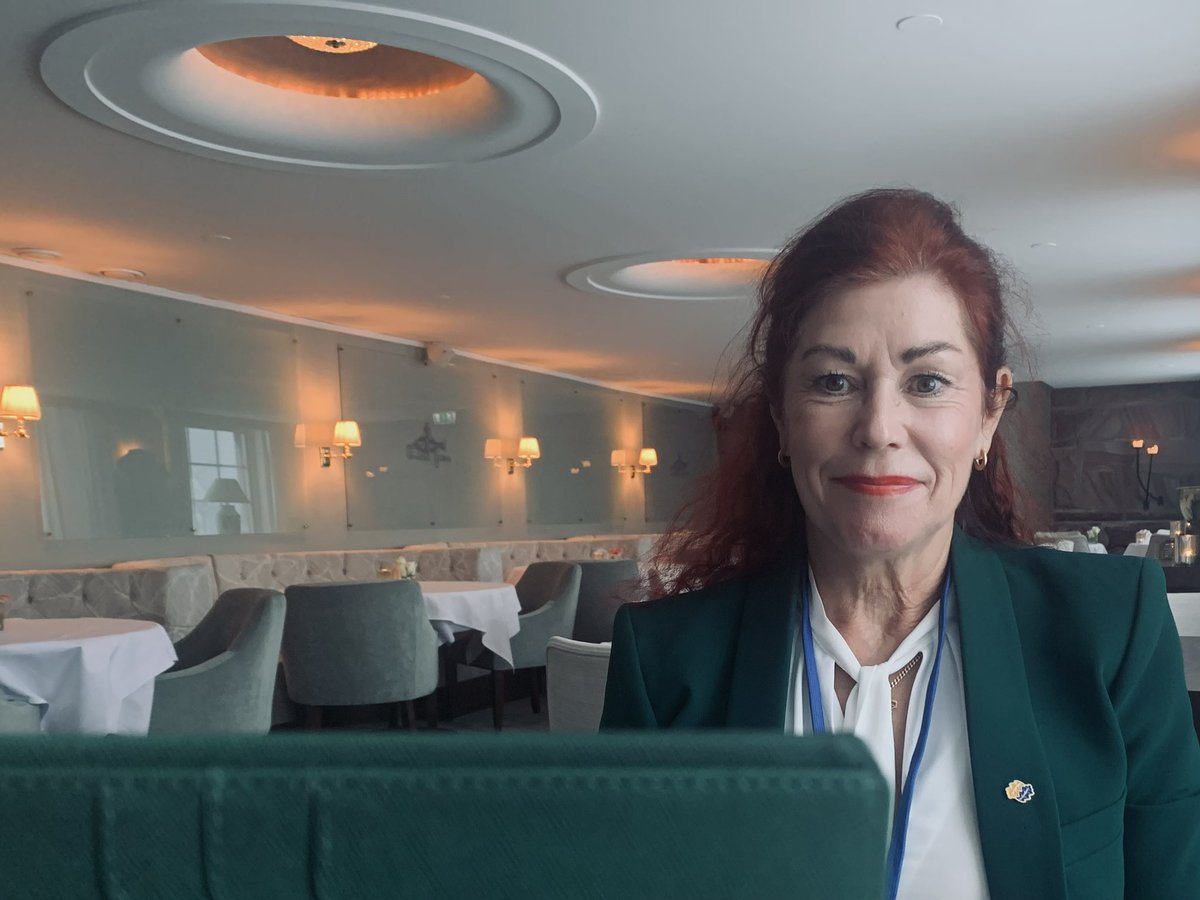 Katharina von Sydow tweet media