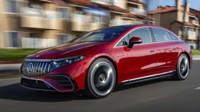 SvethardwareCZ's tweet photo. Nevada povolila Mercedesu provozovat auta s 3. úrovní autonomního řízení: https://t.co/U9JzjanPy2 #nevada #autonomnirizeni #SAELevel3 #mercedes #mercedesbenz https://t.co/dkJSoKjWus