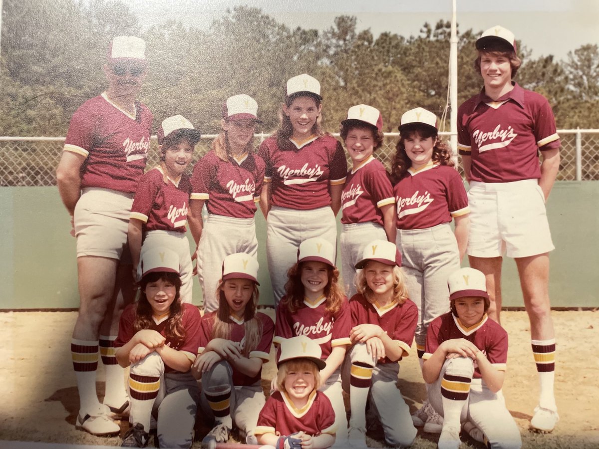 swineyb's tweet photo. David Shelton.  You still got these shorts? https://t.co/tnFIHAj8u4