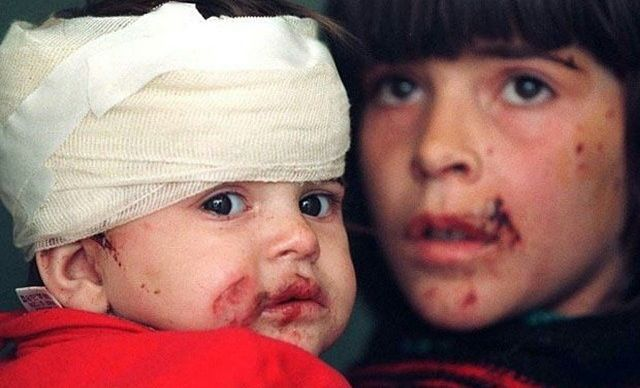 Dardha93's tweet photo. - 1133 in #Kosova🇽🇰

- 3372 in #Bosnia🇧🇦

This is the number of #children that #Serbia🇷🇸 murdered.

#Serbia today still denies the barbaric murder of these 4'505 #kids. https://t.co/JsVIwX6Dfq