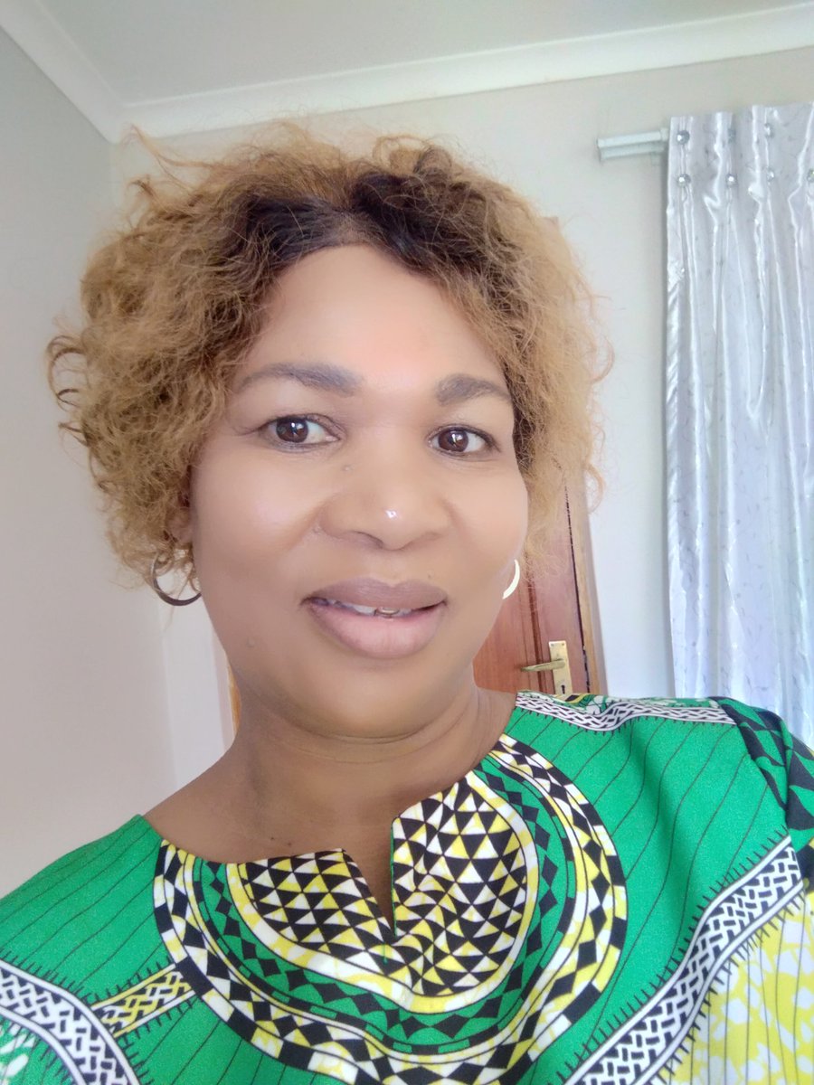 joy_zelda's tweet image. HER Name is PATRICIA MASHELE She has no job because she exposed the corruption happening at SAPS exposing illegal immigrants hired there,Please RT her next employer could be on your TL
Enhle Black Coffee Mr Ramaphosa Mbalula Malema Ditsobotla Western Cape Gayton Xenophobia