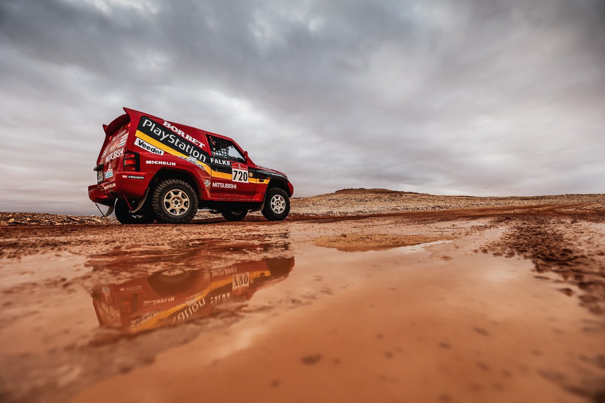 dakar's tweet photo. Keep it classic👍

#Dakar2023 #DakarClassic https://t.co/I5XYurg6qf