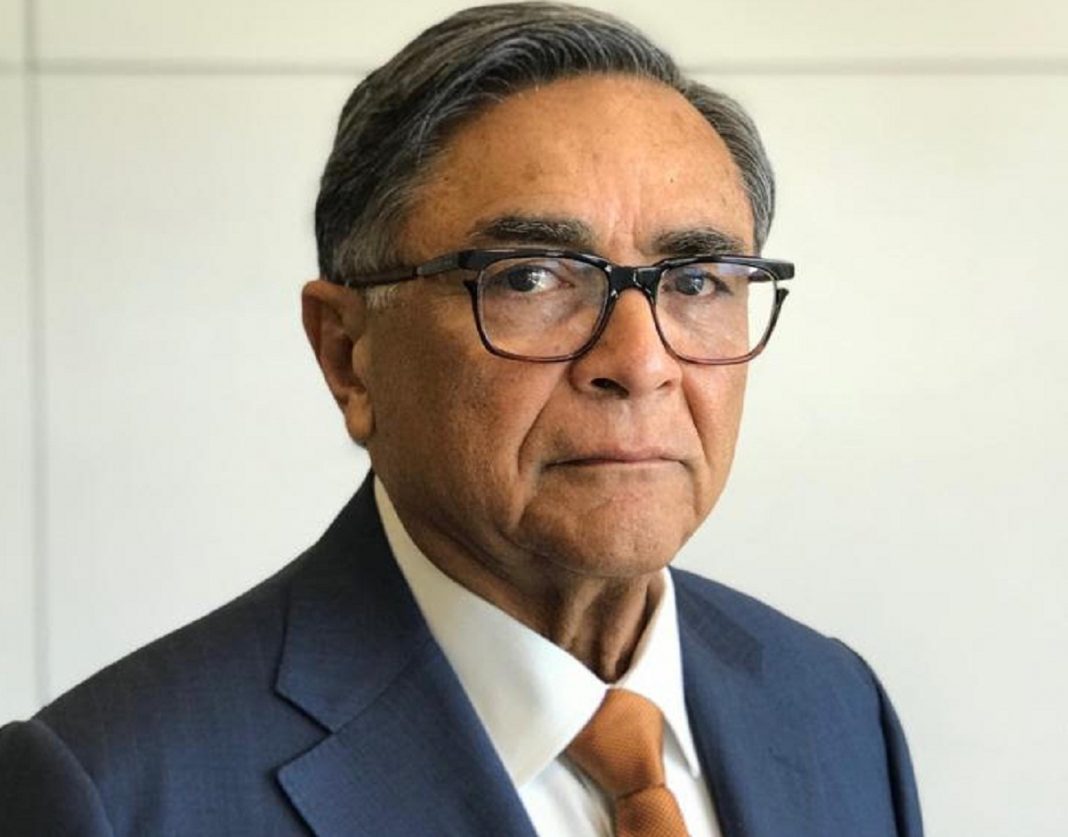 Buenos Días.

Hoy a las 7:00 pm se estará entrevistando al Dr Carlos Ramírez López <a href="/carlosramirezl3/">Carlos Ramirez Lopez</a> 

Tema a conversar: Licencia emitida por EEUU ayer 9 de Enero.

Nos vemos por YOUTUBE #HastaQueCaigaLaTirania