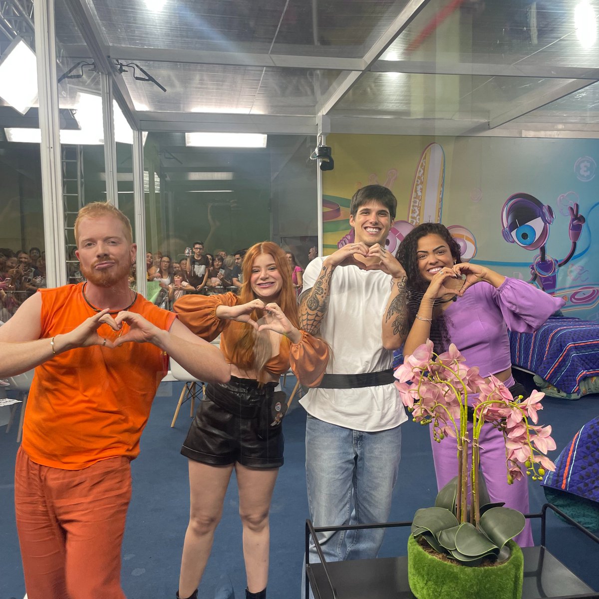 A casa de vidro do #BBB23 tá on! Qual dupla vocês querem que entre na casa?