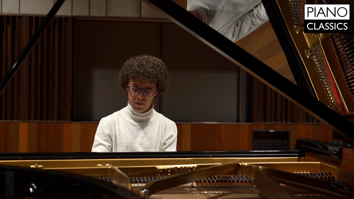 Piano Classics (@pianoclassics) on Twitter photo Andrea Molteni playing Chopin's Fantasie, Op. 49. Recorded in Oberlin Conservatory of Music on December 14th 2022. Live on <a href="/Brilliantclas6/">Brilliant Classics</a> now Andrea Molteni playing Chopin's Fantasie, Op. 49. Recorded in Oberlin Conservatory of Music on December 14th 2022. Live on <a href="/Brilliantclas6/">Brilliant Classics</a> now