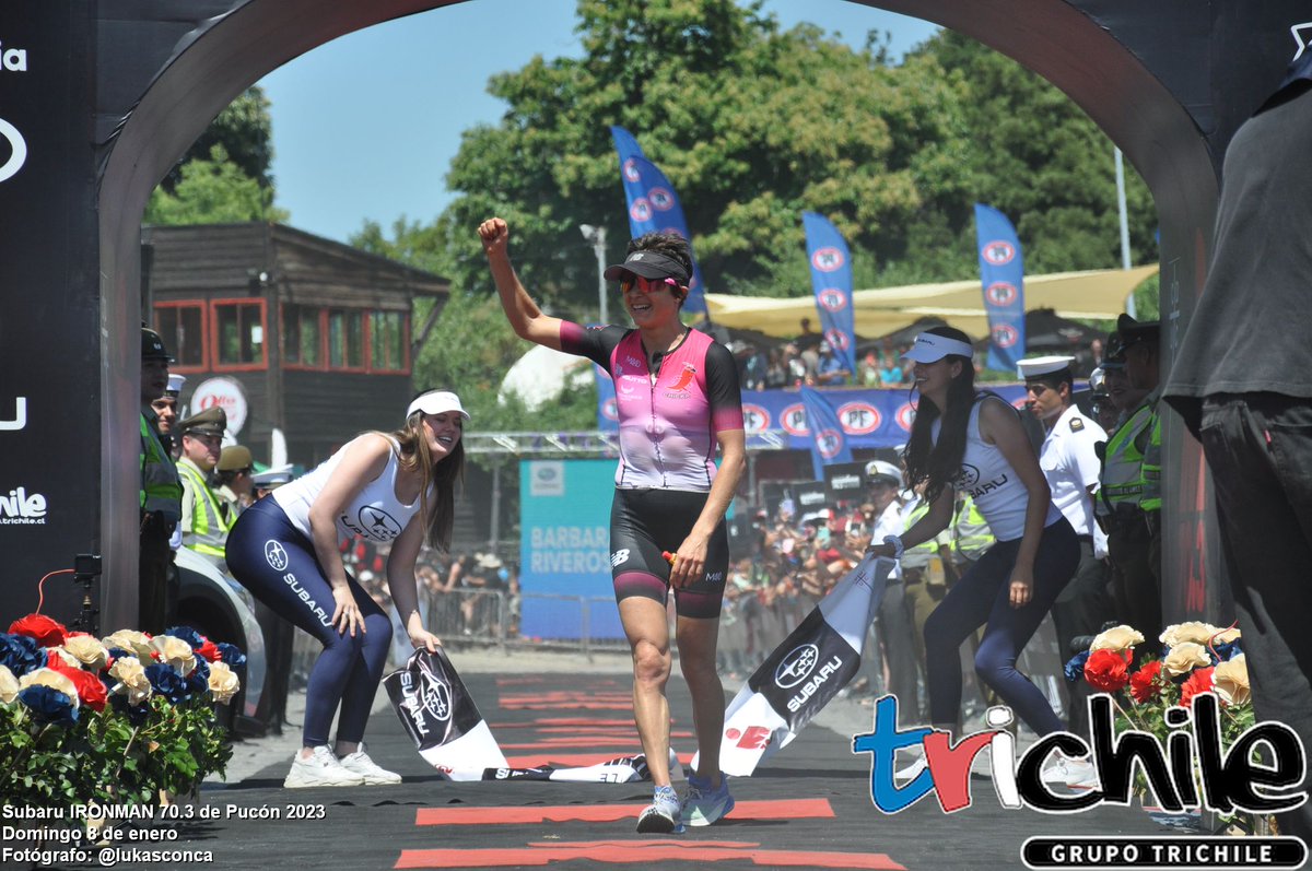 Trichile's tweet photo. ⚡ Comenzamos a subir fotografías del Subaru IRONMAN 70.3 Pucón 2023 🇨🇱, mira nuestra galería de imágenes del ciclismo 🚴🏼🚴🏼♀️ y luego la llegada a meta 🏁
Encuentra las imágenes➡️ https://t.co/K0SXvzk3IU
📸 @lukasconca
#CoberturaTrichile #IM703Pucon #IRONMAN703Pucon https://t.co/wh8IBz4CrA
