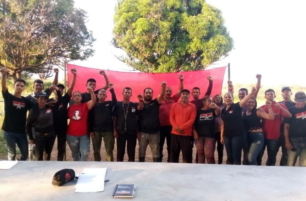 MIRACojedes's tweet photo. @CojedesMRT Realiza primera Reunión del año 2023, se orienta a todas las estructuras de base incrementar los niveles de organización y fomentar la formación constante en todos los territorios, para poder alcanzar los objetivos en el año de la #ComunaProducción https://t.co/JRd3neZYSK