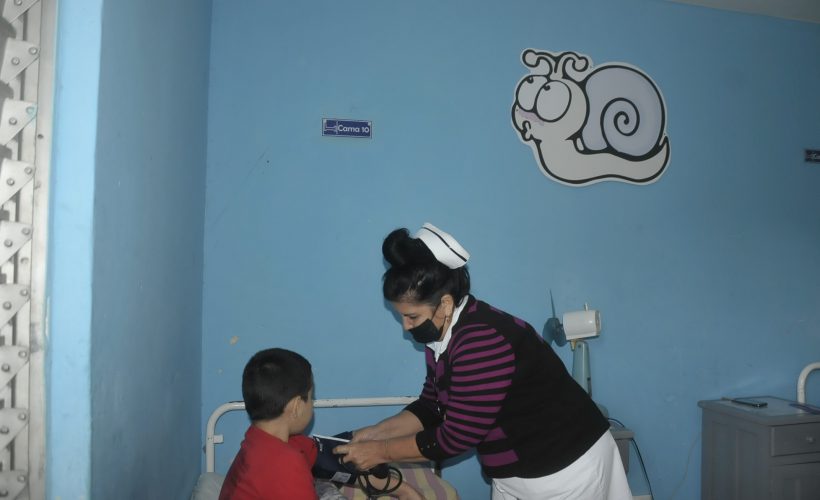 Gracias al programa de apadrinamiento a las instituciones hospitalarias y territoriales del sistema de la Salud en Matanzas, fueron ahorrados cuatro millones 800 mil pesos por concepto de mano de obra en la ejecución de mantenimientos constructivos.
