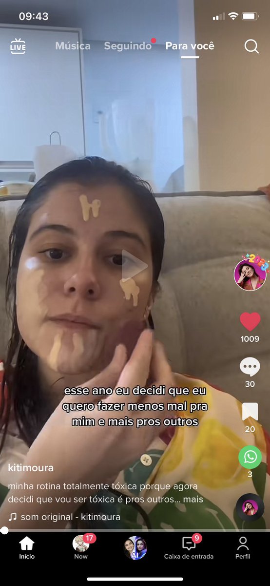 zzsbunny's tweet photo. @giovannafleao @mireliisacom @felipeneto Esqueceram de prender a filha do salbonaro https://t.co/paTJyr2zTl