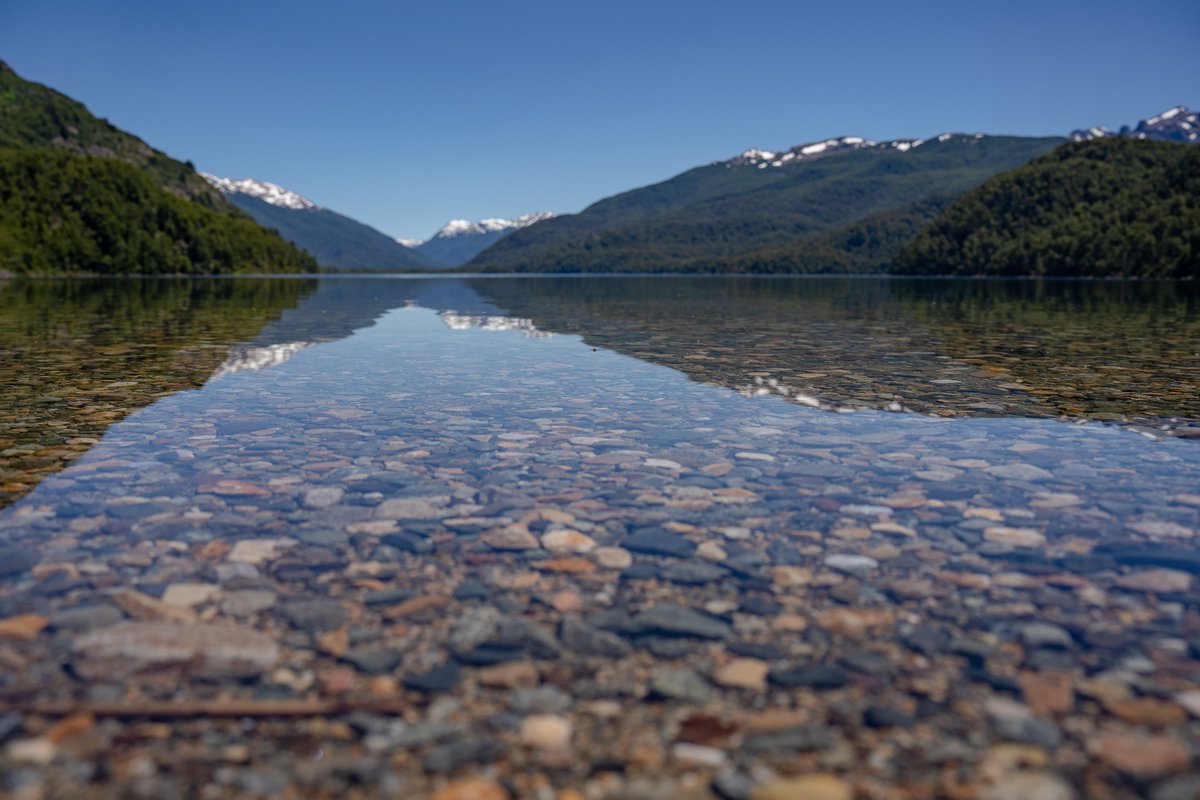 NAVEGANDO EL LAGO KRUGGER 
El recorrido comienza en Pto. Limonao, se recorre el lago Futalaufquen, pasando por el estrecho de los monstruos para arribar al Lago Krugger. 

ℹ Salidas 11 hs - Regreso 18 hs 
👍Contratar en Agencias de Viajes de Esquel
🌿 PNLA
#ExperienciaEsquel