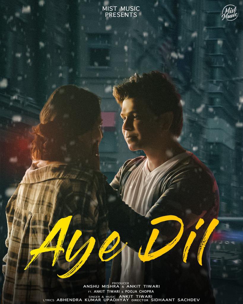 officiallyAnkit's tweet photo. Meri taraf se aap logo ke liye naye saal ka Tohfa badle me Pyar chahiye❤️ isse pyar dena apka.
The song depicts a tale of an intense love story followed by pain and separation https://t.co/4BEUlX1cS7