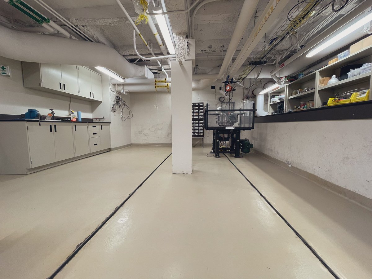 McGill_AdAstra's tweet photo. McGill Interstellar Flight Experimental Research Group (in collaboration with @McGill_Fluids) starting the new year off right: We’ve emptied the lab, scrubbed the benchtops, cabinets, and floors, and now moving only the essential equipment and material back into the lab. #LabZen https://t.co/yo8LenecS9