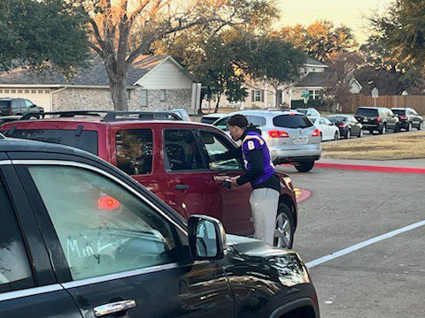 MarleyMercker's tweet photo. Thank you SO much to @rushinbr for encouraging all athletes to support each other this morning by promoting elementary night for the @LE_HOOPS game TONIGHT!

@RHS_FBRecruit out at @sce_eagles, @RHS_BoysBB at @HPPMBobcats and @LE_HOOPS at @nherisd!

#RISDGreatness #RHSBelieves https://t.co/ltsZNhPg6Q