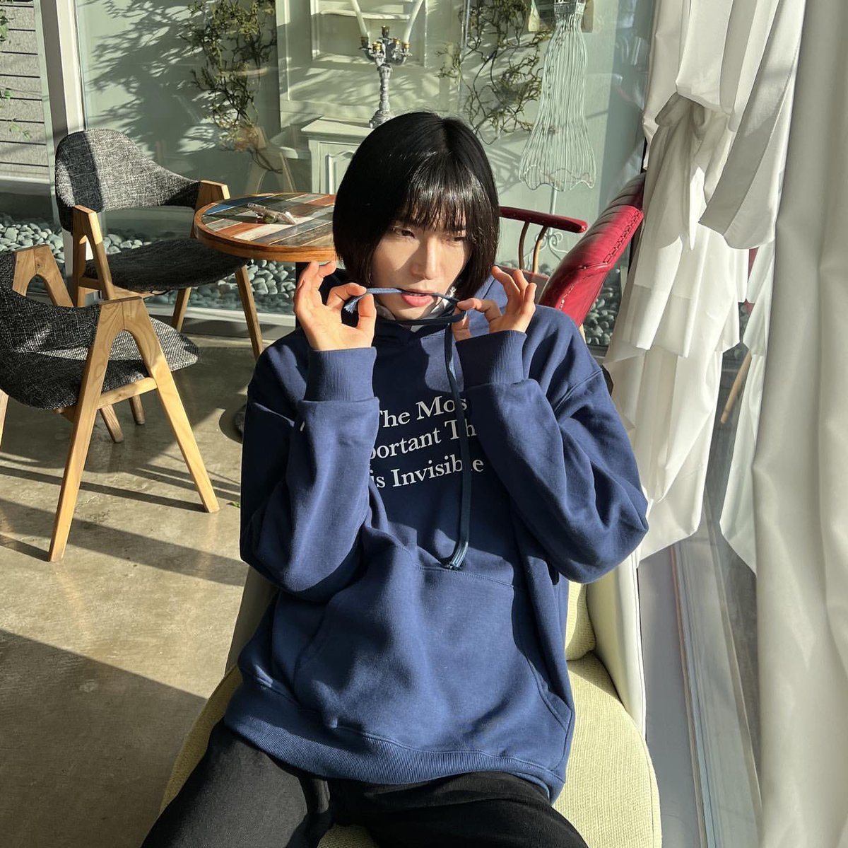 BASSPINETREE's tweet photo. 너무 아름다우심... https://t.co/hb3hnQHbPM