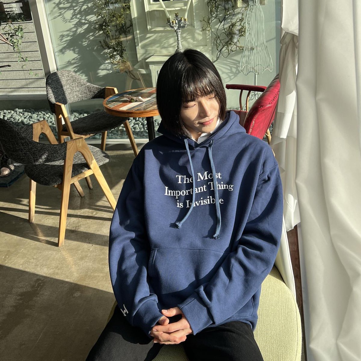 BASSPINETREE's tweet photo. 너무 아름다우심... https://t.co/hb3hnQHbPM