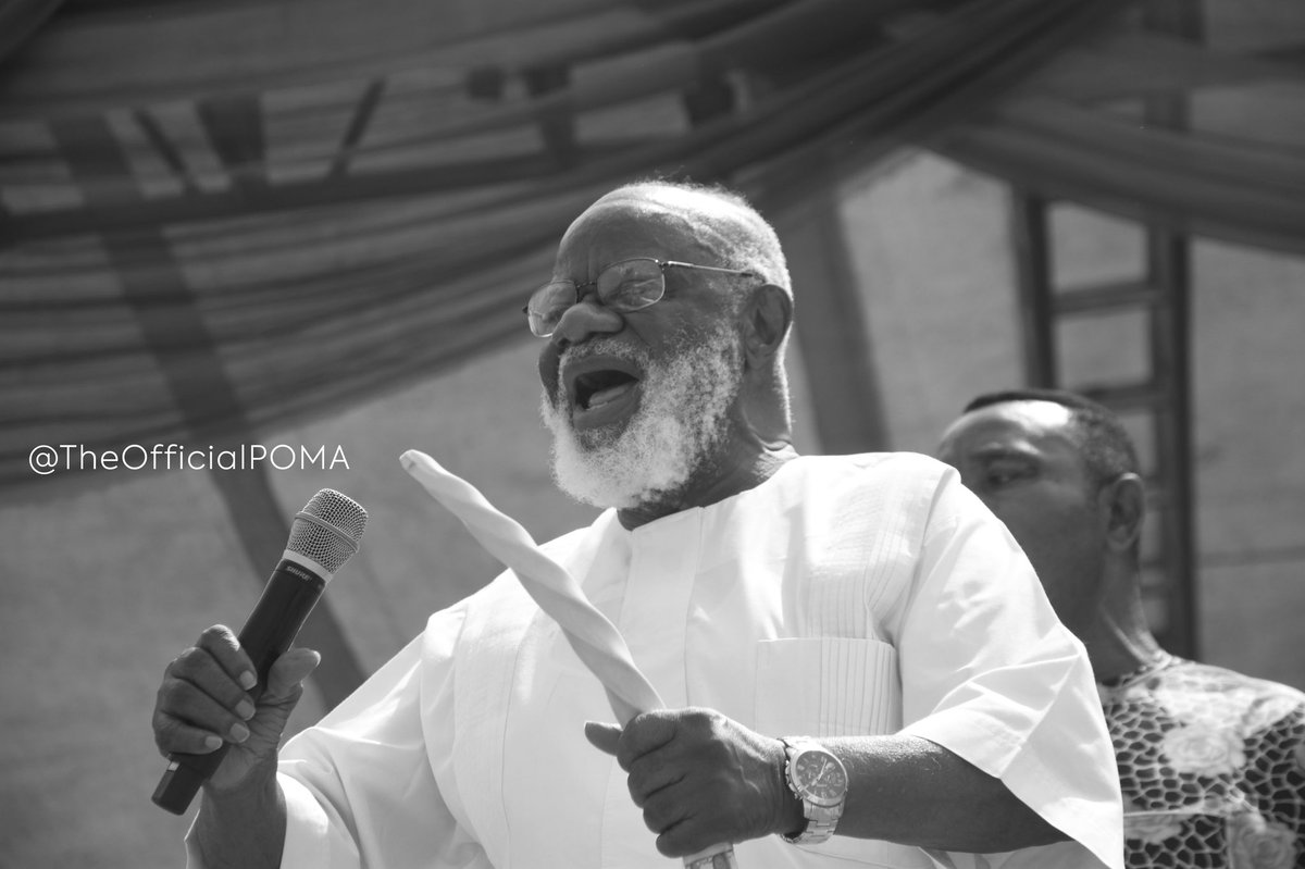 When they Say Peter Obi is not loved by the Igbos, show them this picture of Fmr. Governor of Anambra State Chukwemeka Ezeife(Okwadike) 
at #ObiDattiInAnambra  #ObidattiInOnitsha