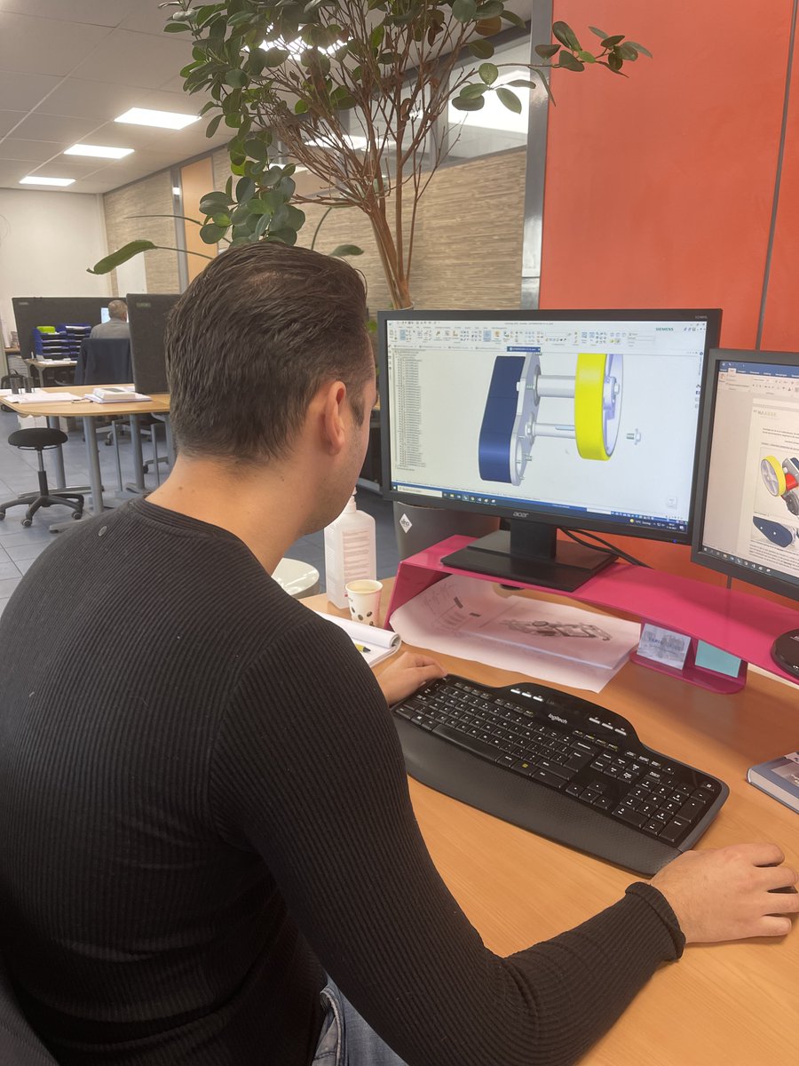 Op dit moment hebben we plek voor maar liefst twee aanvullende medewerkers in het team Product Development. 
📌 Engineer Werktuigbouw: berghortimotive.com/nl/werken-bij/…
📌 Engineer Mechatronica: berghortimotive.com/nl/werken-bij/…

#vacature #engineer #engineerwerktuigbouw #engineermechatronica #tech