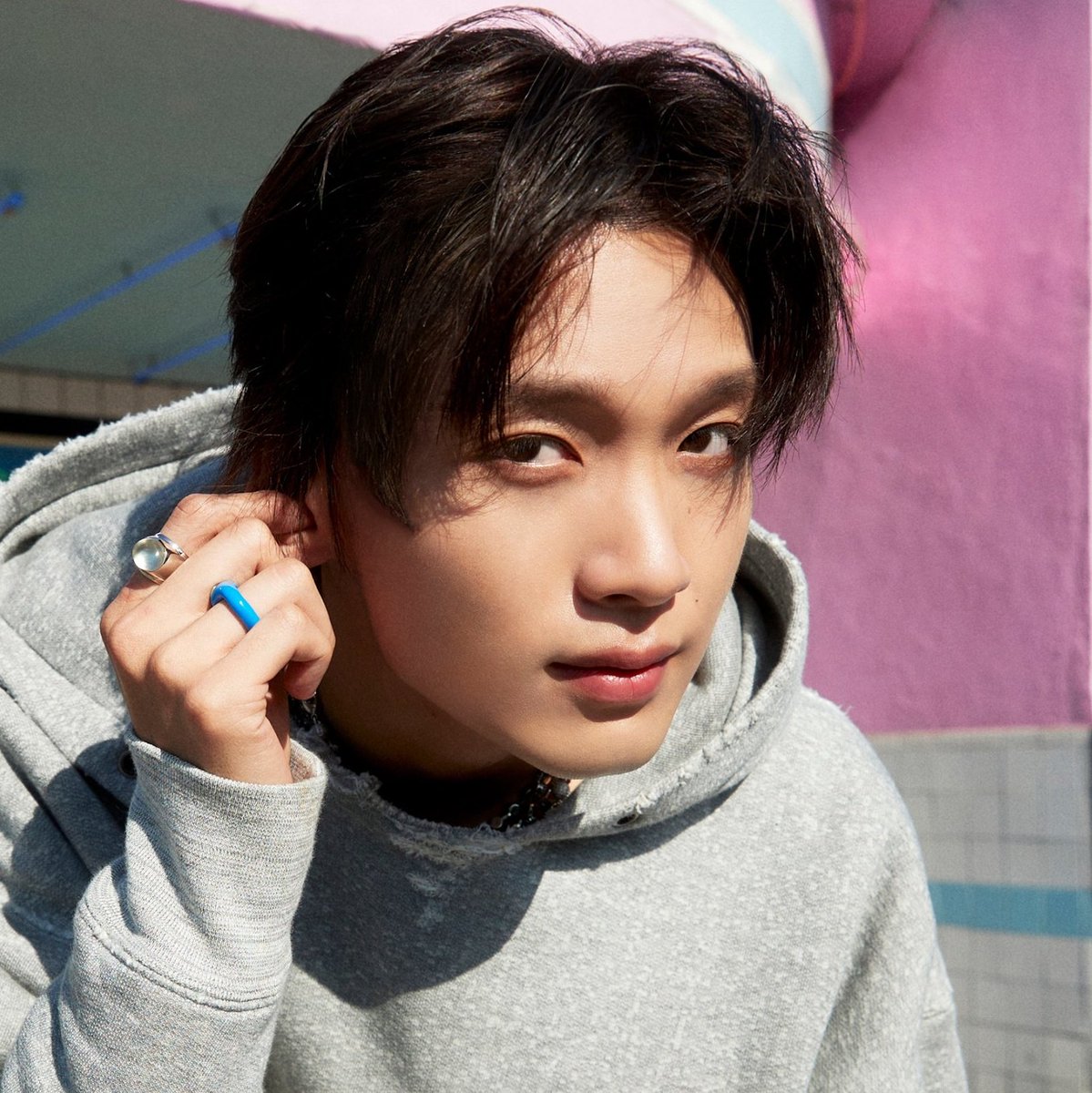 theechans's tweet photo. ganteng banget maksudnya APAAA😭 https://t.co/Qn2oofT2ra