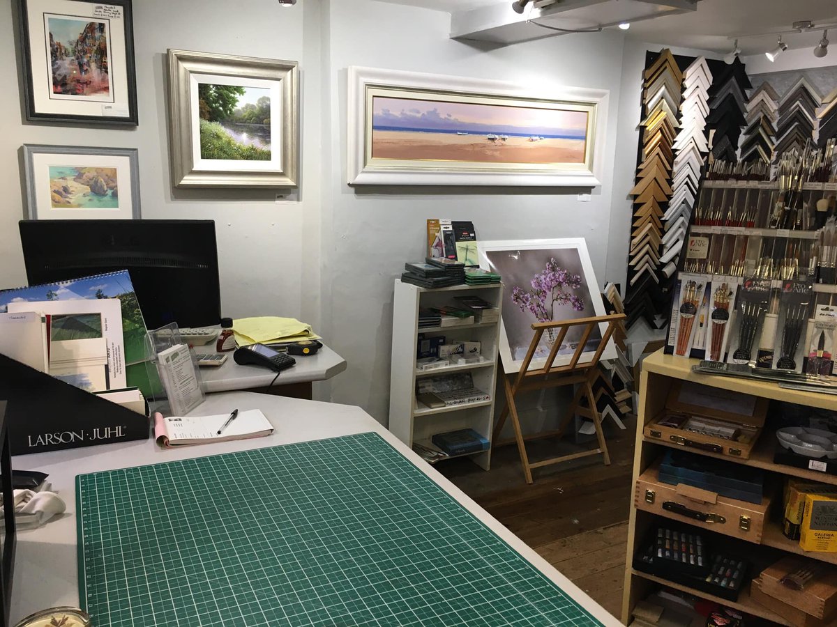 skills_art's tweet photo. Since the New Year Skills have been busy with a move around in stock displays and putting up new art for us all to enjoy as the winter continues. We are thrilled to exhibit gorgeous new paintings from Buckinghamshire Artist Helen Abbott...https://t.co/byVEe0DVUc https://t.co/df5HxX9ypf