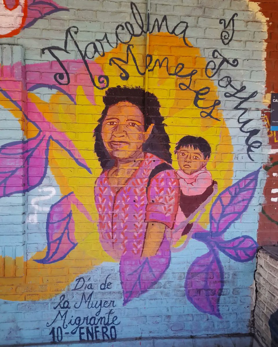 Un 10 de enero de 2001, entre insultos y agresiones racistas, Marcelina Meneses y su bebe fueron empujados del tren Roca mientras viajaban al Htal. Ambos fallecieron. Desde 2012, hoy se conmemora el Dia de las Mujeres Migrantes. 
El racismo mata. Justicia para Marcelina y Joshua!