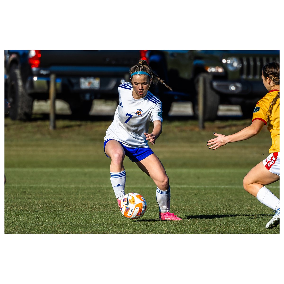 #solar7 Lizzy Fouts on the attack vs #chargerssc 

#byarsgirls #solarsoccerclub #wearesolar #soccer #futbol #pixrguy #canonshooter #canonr5 #rfshooters #sportsphotography #sportsphotos #dfwphotographer #sportsphotographer