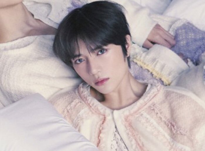 ID__Angel313's tweet photo. ボムギュ姫かわいすぎてしんだ
こんな気持ち初めて❣️でヤバすぎるため一旦こちら戻って消化させてください
なにこの言葉通りのきゅるきゅる
衣装もかわいすぎる https://t.co/F1IUg6NHjm
