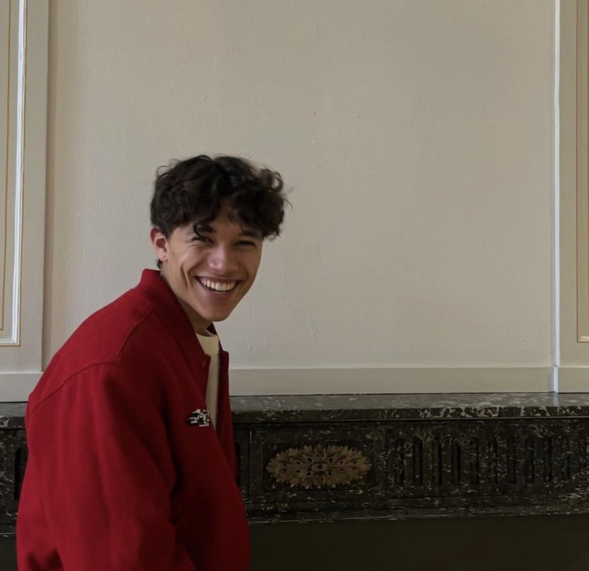 wildedylfvke's tweet image. smile👹