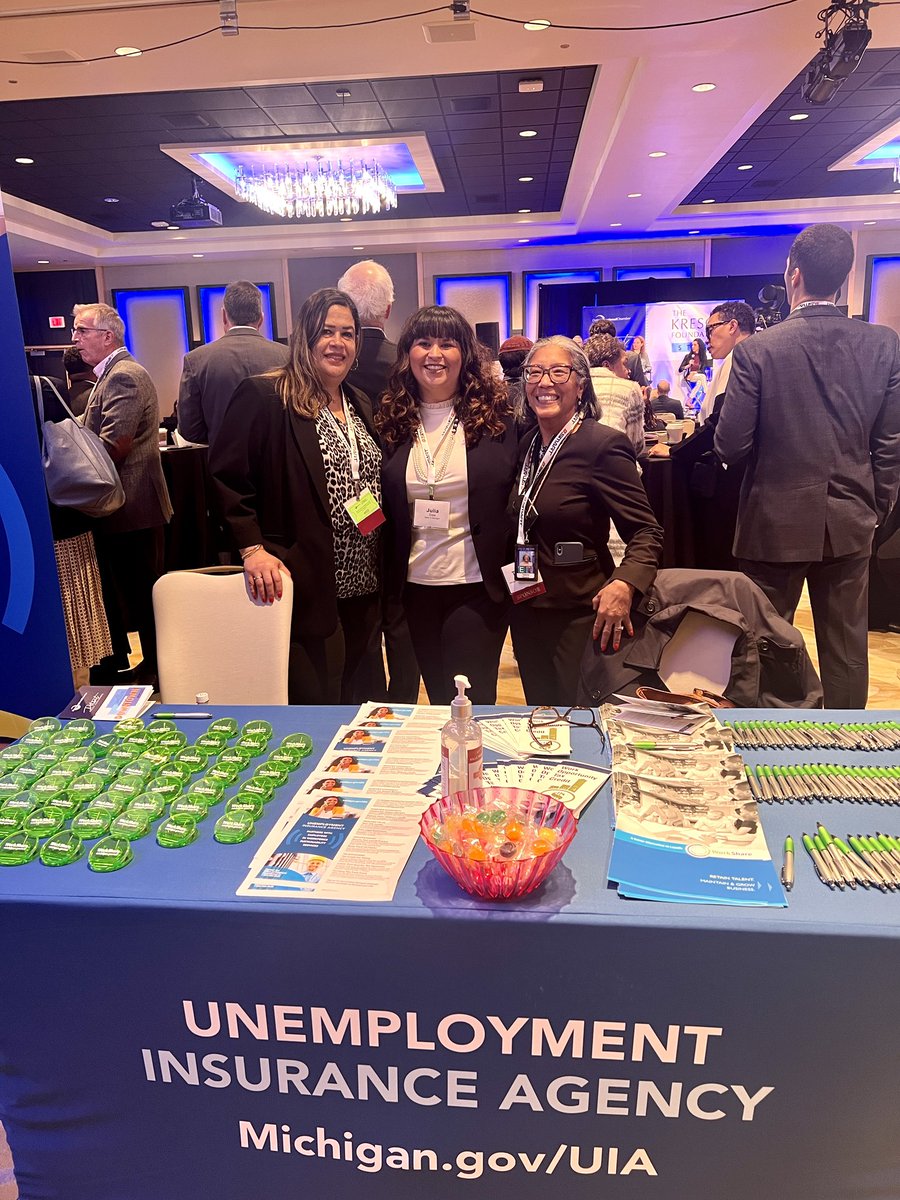 TheJuliaDale's tweet photo. If you’re attending the @DetroitChamber Policy Conference please stop by the #UIA table to learn more about #workshare and other employer programs.

#DPC23 https://t.co/0BAyZlSWOy