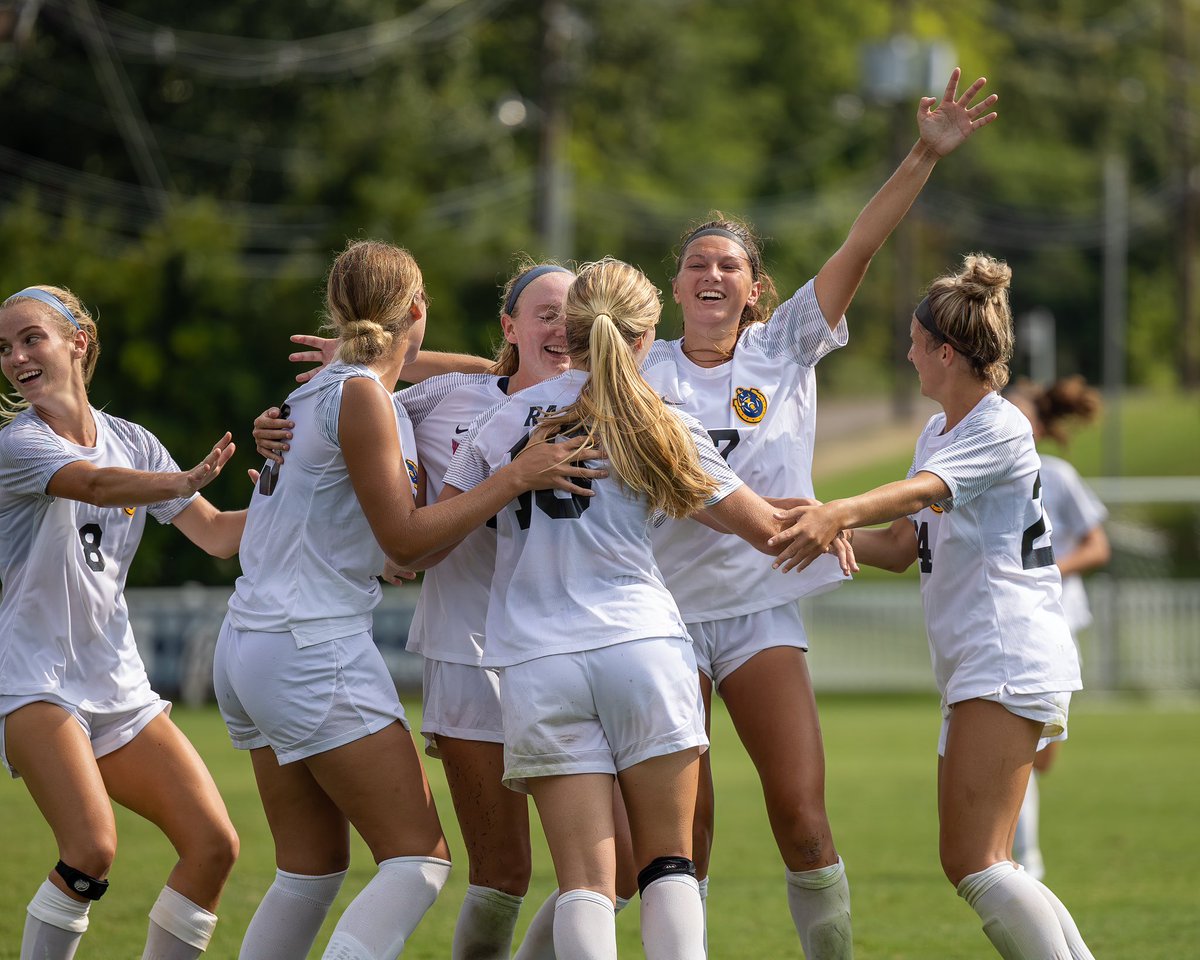 RacersSoccer's tweet image. The next celebration can’t come soon enough… ⏳

#TheRaceIsOn🏇