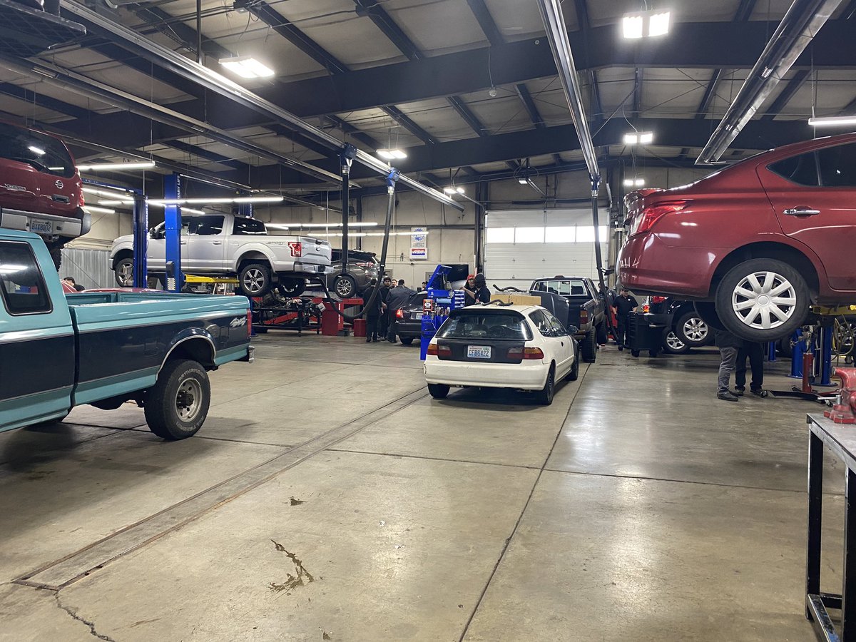 Thanks to <a href="/perrytechyakima/">Perry Technical Institute</a> for the tour. In demand programs in skilled trades, health care, computer science, automation, and more. Over 90% placement at many high paying jobs. Great next step for our students. perrytech.edu