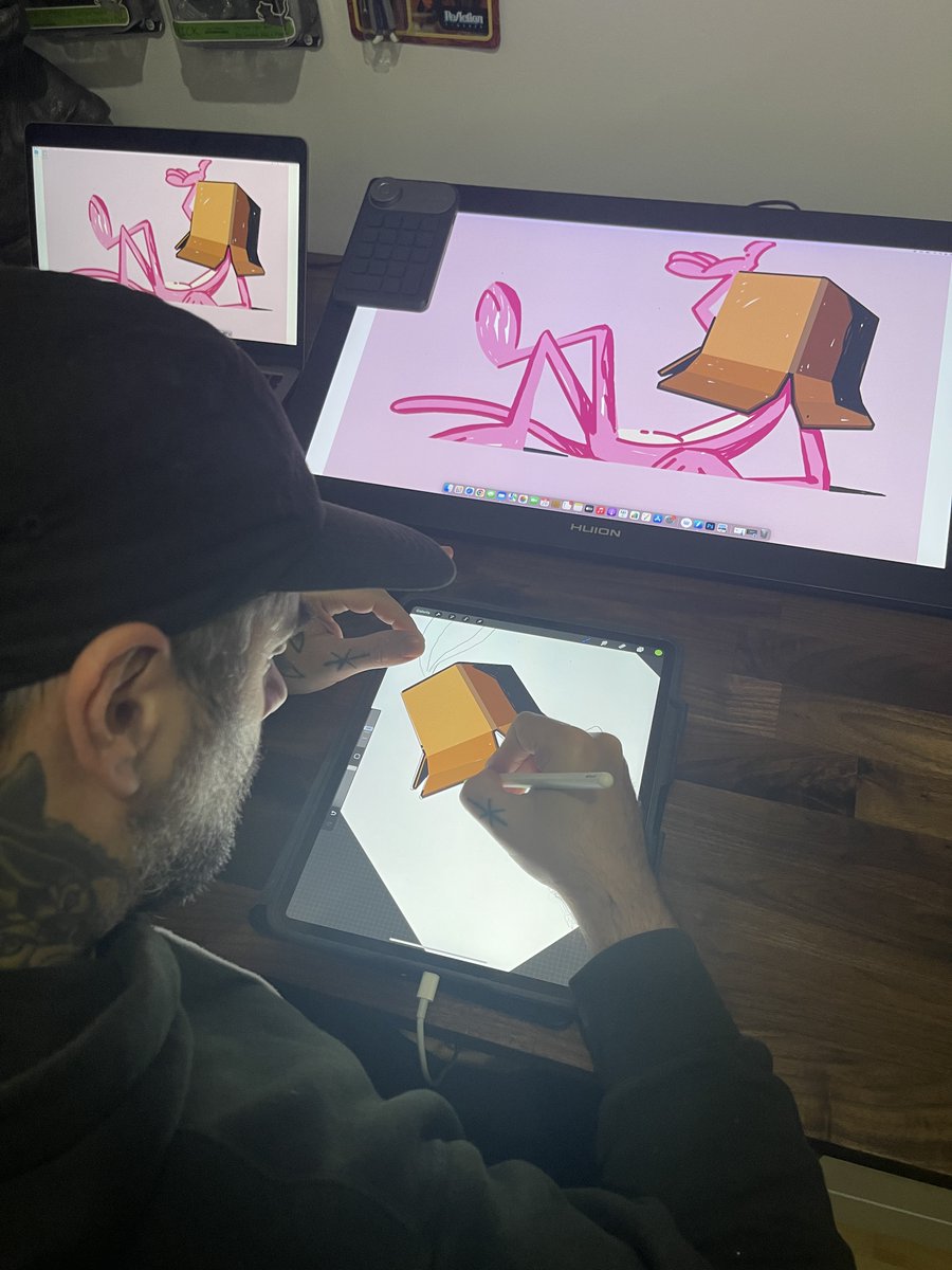 BigBoyBoxNFT's tweet photo. Behind each piece of art, an artist is representing its essence and originality 🎨

UF, a renowned tattoo artist, has been the one who has given life to the NFTs of Big Boy Box 📦👾 https://t.co/ddcfVaADsy
