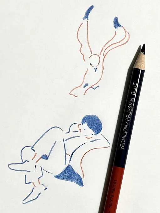 まだ朝日も出ない時間に起きて「ひとり冬眠中に起きちゃったよ」な感じを味わっています。赤青鉛筆で描いています。 