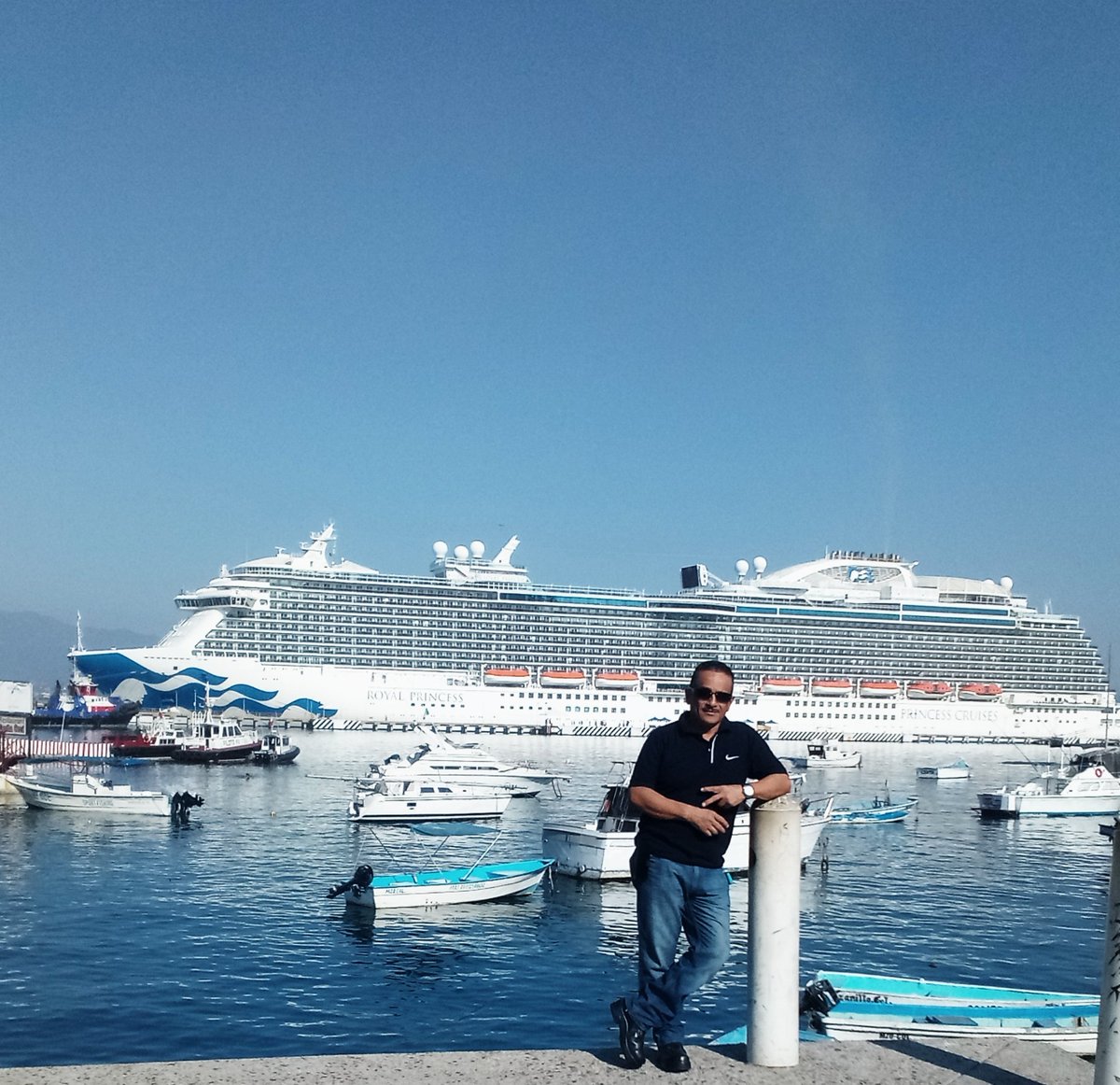 pitavisafi's tweet photo. En el Mar la vida es mas Sabrosa , https://t.co/bO7uFVX1pF