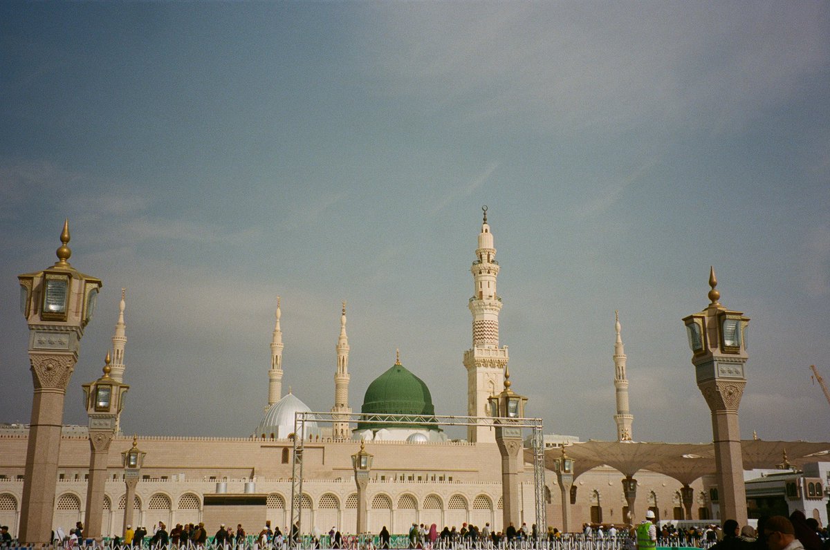 senageleto's tweet photo. madina on film 🎞 https://t.co/ct0XZ5V9AA