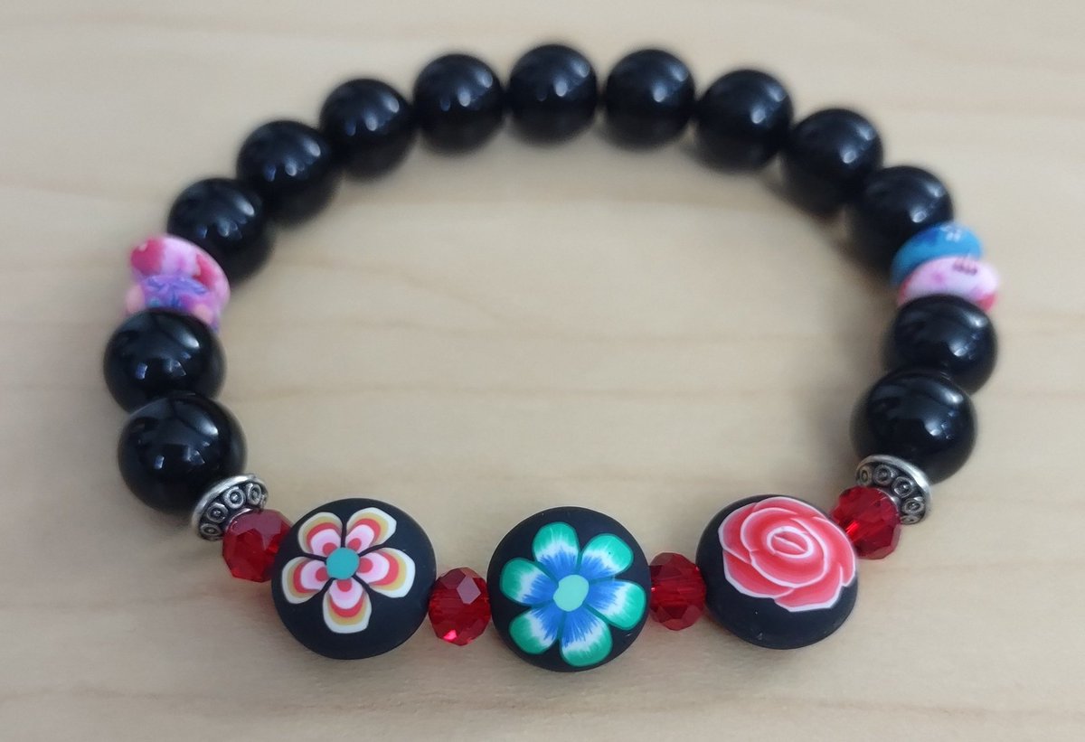 LivingLight30's tweet photo. https://t.co/vokPWZmD4b
Flower Floral Pink Black Beaded Stretch Bracelet for a Woman
#womenbracelet
#floraljewelry
#beadedjewelry #beadedbracelets #handcrafted #handmadejewelry #cutejewelry #shopsmall #smallbusiness #jeweryaddict #jewelry #jewelrydesigner #flowerjewelry https://t.co/4cC7kn7KWu